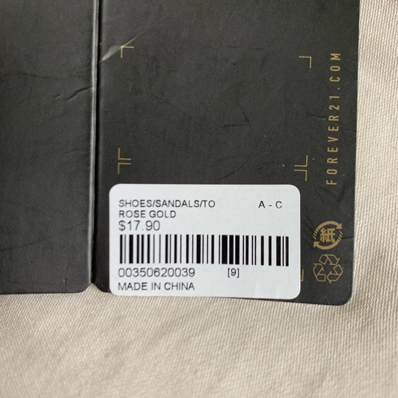 Rose gold sandals - Picture 2 of 2